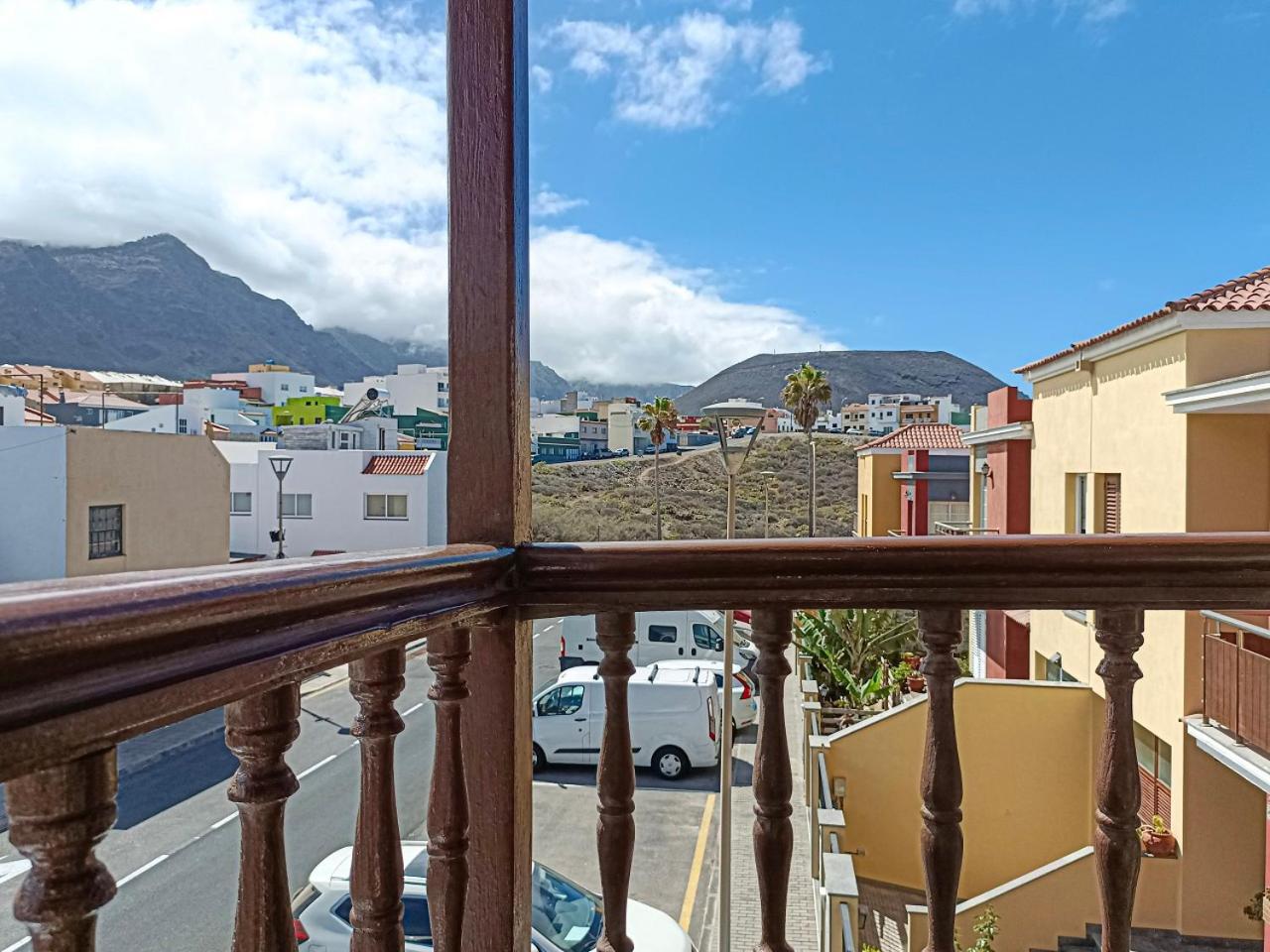 Apartment Beautiful 1 Bedroom With Mountain View Los Silos
