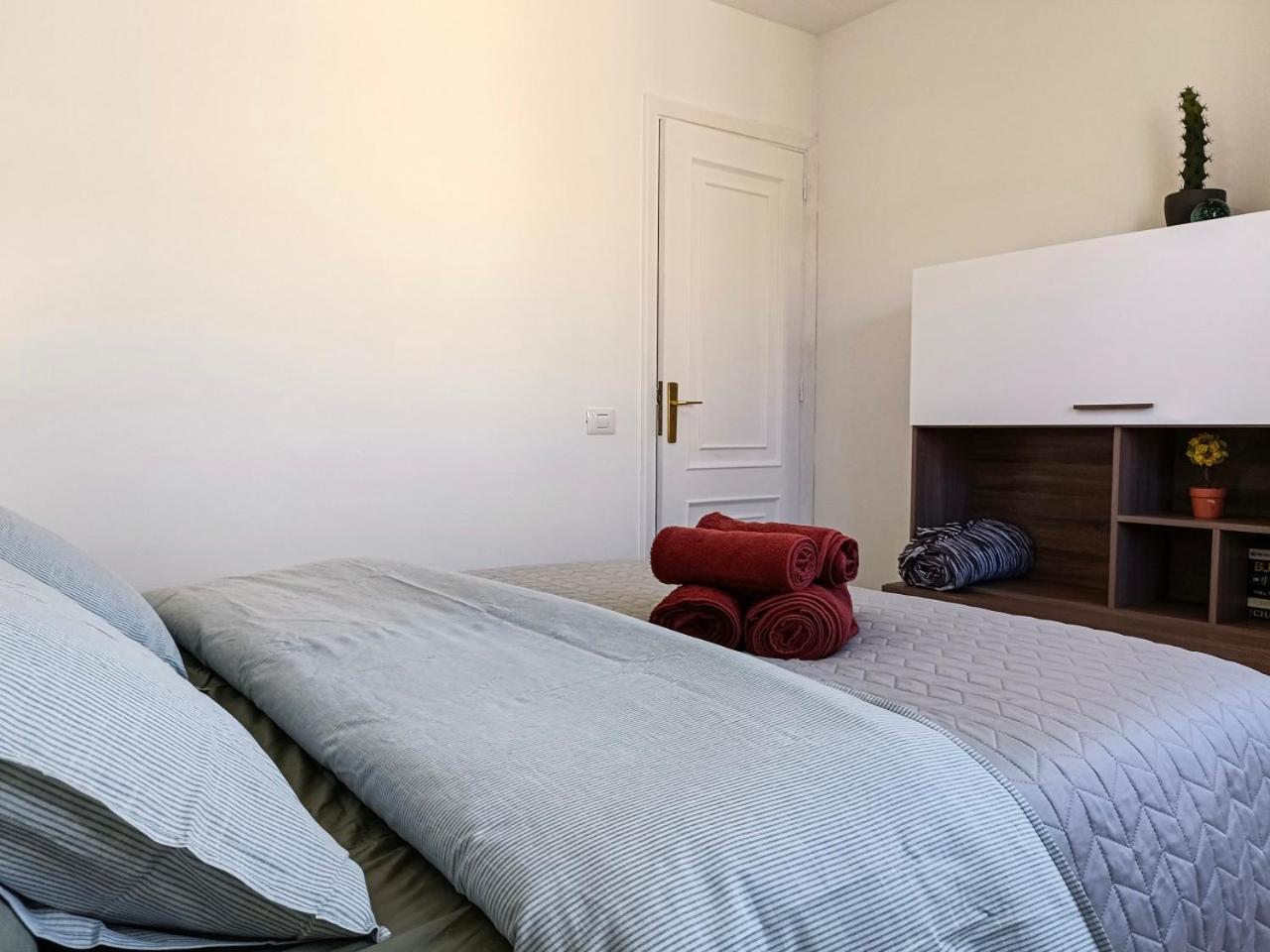Apartment Beautiful 1 Bedroom With Mountain View